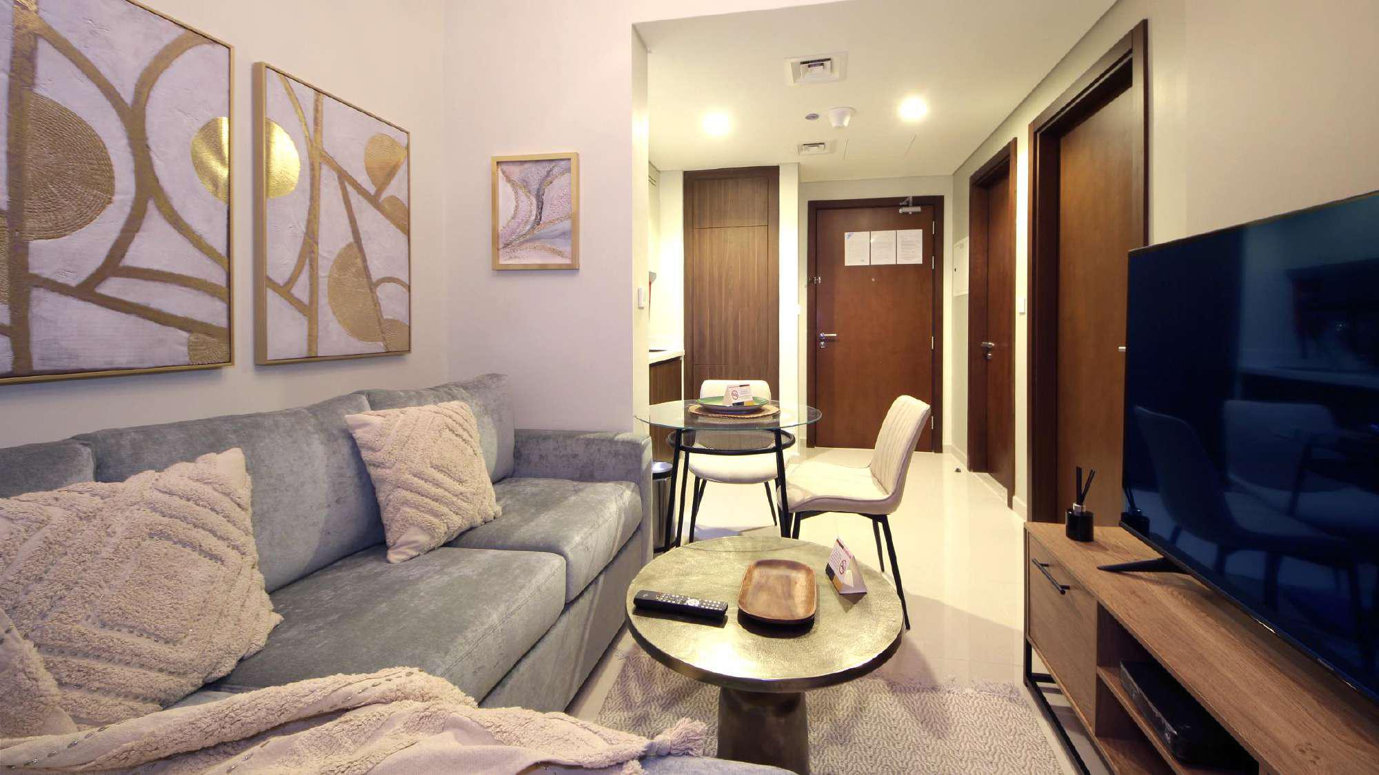 Greens Trees Lake Views